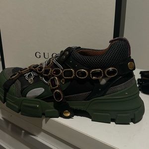 Gucci tennis shoe with diamonds